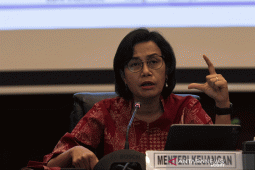 Sri Mulyani prediksi defisit 2022 lebih rendah, dekati empat persen