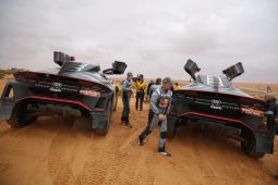 Reli Dakar: Terlempar dari persaingan, Peterhansel ingin curi kemenangan etape