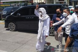 Polda Jabar sebut Bahar Smith diperiksa masih berstatus saksi