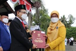 Presiden beri penghargaan 11 ASN UIN Antasari pada peringatan HAB 2022
