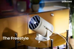 Samsung luncurkan proyektor  portabel "Freestyle" di CES 2022