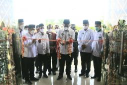 Wakil Bupati Pringsewu resmikan pusat layanan haji dan umrah terpadu