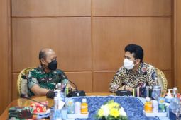Wagub Jatim imbau masyarakat sabar tunggu aturan vaksin booster