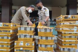 Balai Karantina Pertanian Pontianak sita ratusan ekor burung berkicau