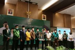 Bupati Sidoarjo ajak warga teladani Gus Dur dalam bernegara