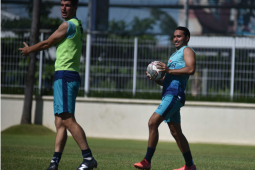 Ezra Walian ajak pemain Persib Bandung fokus hadapi Persikabo