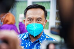 Pemkot Pontianak hanya bisa gelar vaksinasi booster bagi lansia