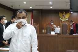 Advokat Maskur Husian  divonis 9 tahun penjara karena urus perkara KPK