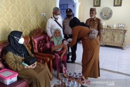 Polres Bone Bolango "jemput bola" vaksinasi warga lansia