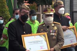 Tjiwi Kimia Raih Penghargaan Pencegahan dan Penanggulangan Covid-19 Kategori Platinum