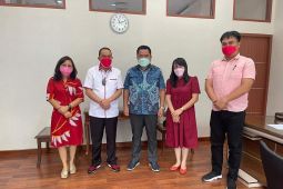 Bupati minta petunjuk Kemenkes vaksin booster warga Minahasa