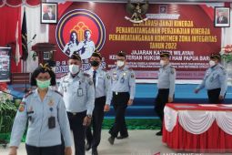 Kanwil Hukum dan HAM Provinsi Papua Barat dituntut keluar dari "zona nyaman"