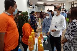PDAM dan Dinas Koperasi gelar produk UMKM di Surabaya