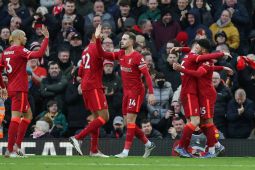 Liverpool salip Chelsea setelah hantam Brentford 3-0