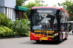 Pengembangan transportasi massal urai kemecetan di Kota Surabaya