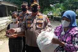 Impian Amel melanjutkan sekolah dibantu Kapolres Batubara