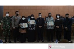 DPRD Bangka Tengah tolak dua raperda pengajuan eksekutif