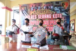 Dua siswa pelaku tawuran sebabkan korban jiwa ditangkap Polres Serang Kota