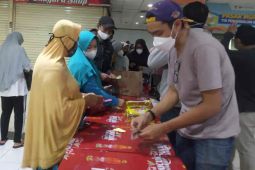 Disperdagin Cirebon pastikan harga minyak goreng di pasar modern Rp14.000