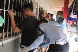 Satgas Rutan Tanah Grogot periksa warga binaan