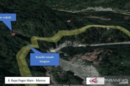 Akibat longsor, 586 gardu distribusi listrik di Bengkulu padam