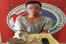 Simpan 100 gram ganja dalam jok Septor, NS Diglandang ke Polres Palas