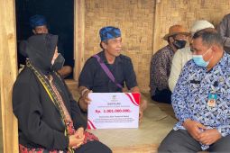 Kemensos salurkan bantuan Rp1 miliar ke warga Baduy