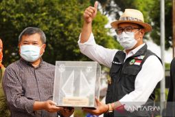 Jabar beri bantuan Rp450 miliar untuk bangun jalan di Garut