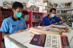 Tapin Library enters detention house to boost reading interest