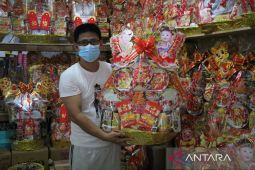 Jelang Imlek, penjual hamper di Singkawang kebanjiran pesanan