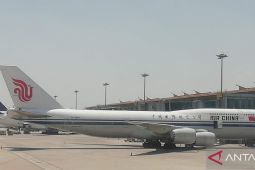 AS tangguhkan 44 penerbangan ke China, Beijing mengecam