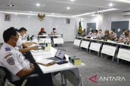 Dishub Bogor diminta masif sosialisasi Perbup pembatasan waktu operasional truk tambang
