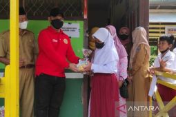 21 sekolah jadi sasaran dua ribu dosis vaksin BIN Kalsel di HSS