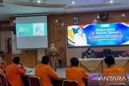 Gubernur Jatim sebut Unja bisa jadi pionir kemajuan Jambi