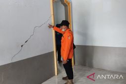 BPBD Jember pantau retakan tanah ancam sejumlah rumah warga