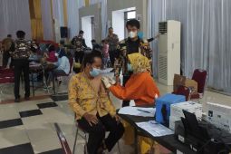 Kasus COVID-19 di Sumut perlahan naik, masyarakat diingatkan vaksin penguat