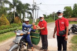 FKUB Belitung apresiasi kegiatan pembagian kue keranjang jelang Imlek