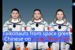 Taikonaut ucapkan selamat Tahun Baru Imlek dari luar angkasa