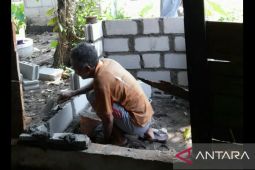 Wujudkan sanitasi layak, PT Timah Tbk bangun tiga MCK bagi warga Jelitik