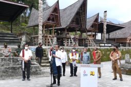 Presiden Jokowi nilai kawasan Huta Siallagan di Samosir sangat berkelas