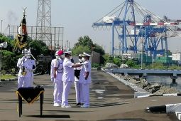 Kasal resmikan pembentukan Koarmada RI dan lantik panglima pertamanya