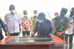 Bupati Bogor resmikan 17 rumah pengganti bagi korban bencana longsor Leuwisadeng