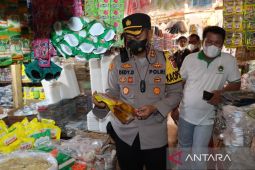 Harga minyak goreng di pasar semimodern Sukabumi sesuai HET