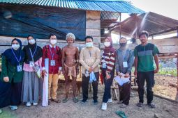 Mahasiswa IKM Unja tingkatkan kesadaran hidup sehat orang rimba