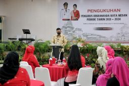 Pengurus Dekranasda dikukuhkan, Bobby: tingkatkan perekonomian