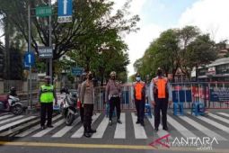 Polres Karawang sekat 9 titik untuk cegah penyebaran COVID-19