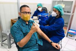 PLN Bali berikan vaksin booster seluruh pegawai guna optimalkan pelayanan