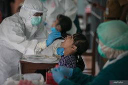 Praktisi sebut tes PCR tak perlu dilakukan berulang