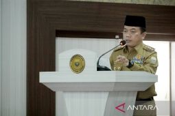 Gubernur Haris  instruksikan RS menambah tempat tidur pasien COVID-19