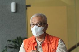 KPK periksa Wakil Bupati Buru Selatan Gerson Selsily sebagai saksi kasus suap proyek